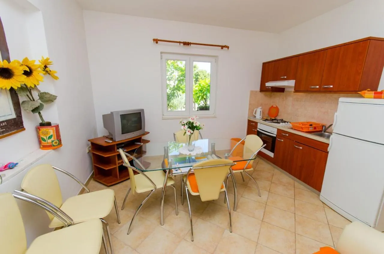 Apartments Ivana Trogir