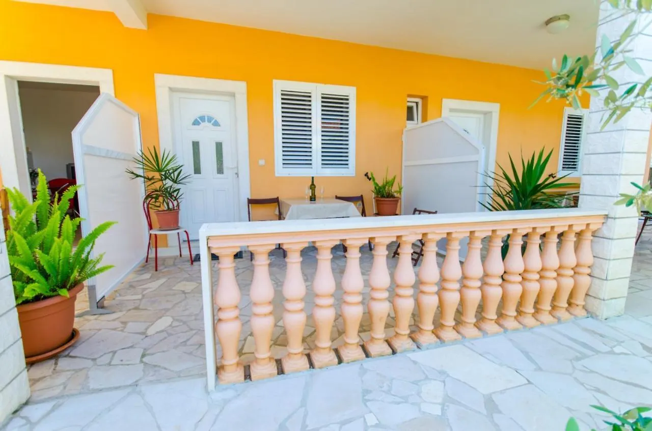 Apartments Ivana Trogir
