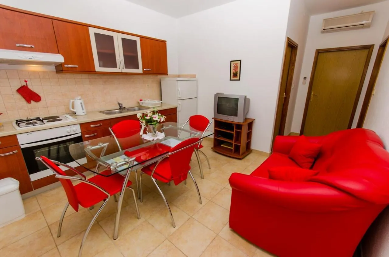 Apartments Ivana Trogir