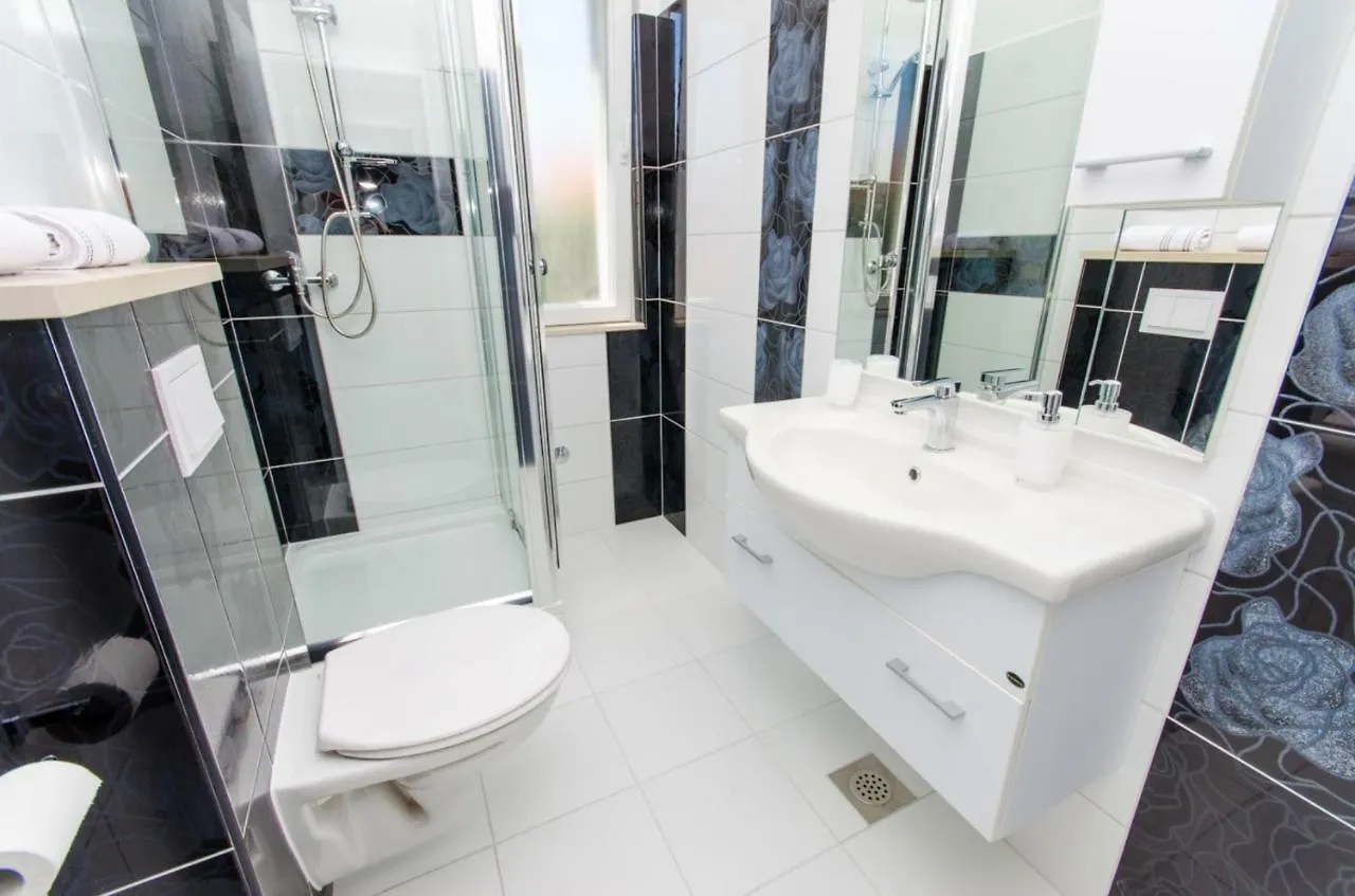 Apartments Ivana Trogir